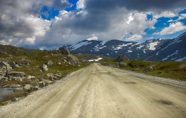 Jalan gamle strynefjellsvegen di norway — Stok Foto