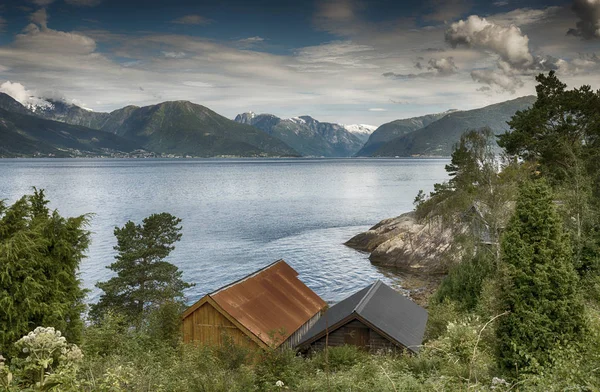 Vue sur le sognefjord dans le nord — Photo