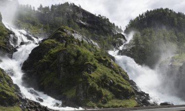 Latefossen şelale Norveç