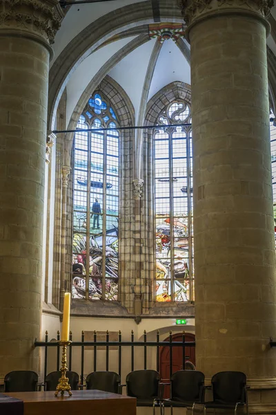 스테인드글라스 교회 창문 — 스톡 사진
