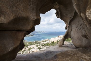 sahne ber Rock Sardinya