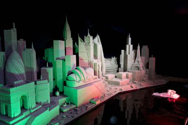 Kumdan yapılmış ünlü binalar