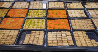 Kudüs 'teki çarşıda tatlı şekerler