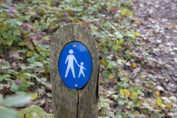 Teken ouderlijk toezicht in blauw — Stockfoto