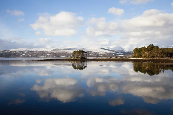 Cloud Reflections On Kenmare Bay — Stock Photo, Image