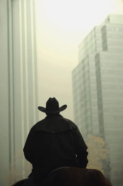 Cowboy In modern City — Stock Photo, Image