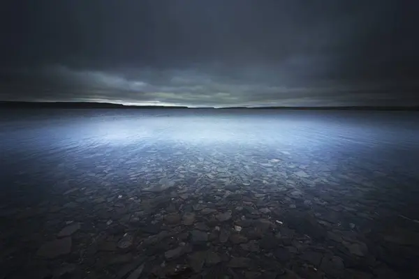 北極の湖の水 — ストック写真