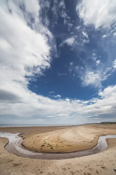 A stream formed in a circular shape — Stock Photo, Image