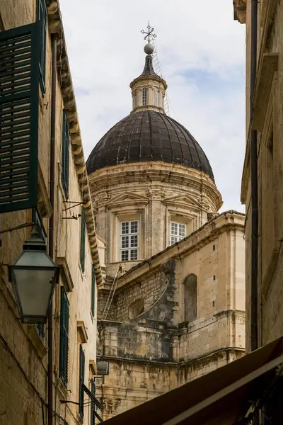 Catedral de Dubrovnik durante o dia — Fotografia de Stock