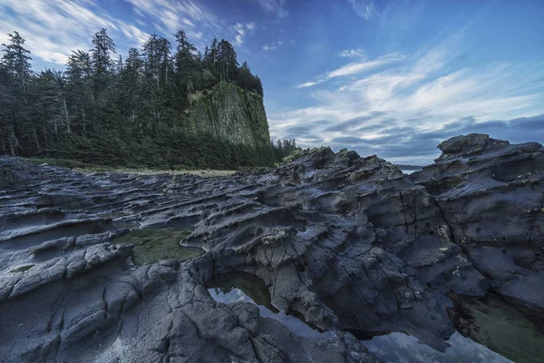 Volcanic bedrock at dawn — Stock Photo, Image