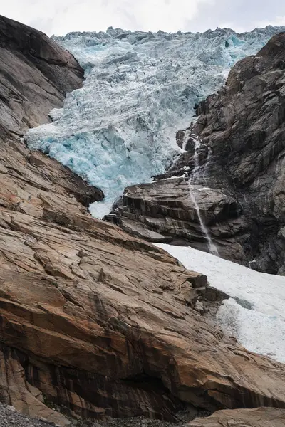 Briksdal glacier near Olden — Stock Photo, Image