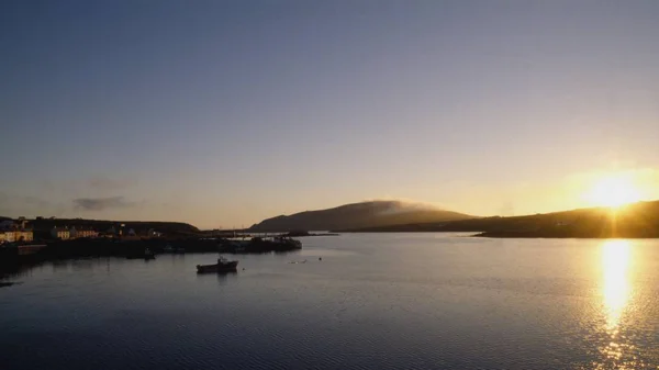 Coucher de soleil sur l'île Valentia — Photo