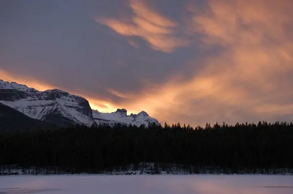 Herbert Lake, Banff National Park — Stock Photo, Image