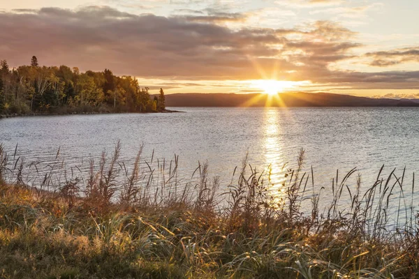 Tranquil Lake Superior Autumn Colours Sunset Ontario Canada — Stock Photo, Image
