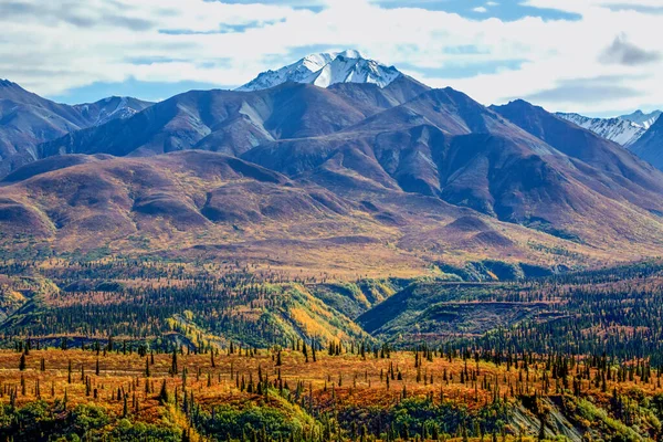 Piękny Widok Majestatyczne Góry Krajobraz — Zdjęcie stockowe