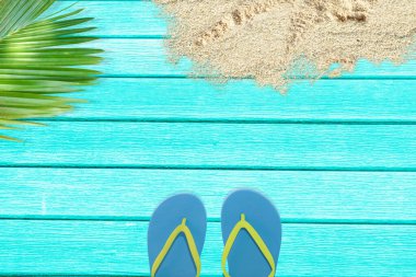 Sis ya da sis ile koyu yoğunlaştırılmış döşeme