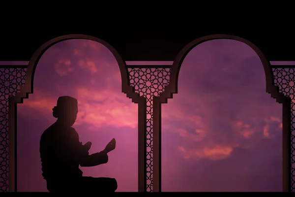 Siluetler Müslüman namazı, inancın ışığı, umut, inanç, yakarış, İslam kavramı din, dua eden genç Müslüman adam camii. 
