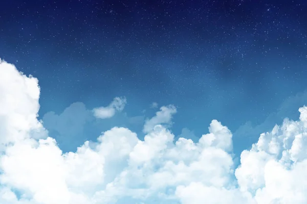 Mavi gökyüzünde bulut 