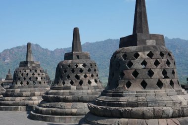 Yogyakarta 'daki Borobudur tapınağının güzel manzarası.