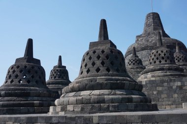 Yogyakarta 'daki Borobudur tapınağının güzel manzarası.