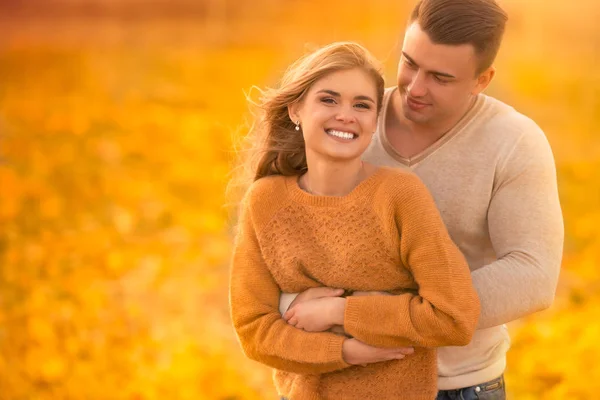 Two young people in love — Stock Photo, Image