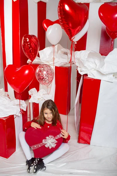 Girl in a red dress — Stock Photo, Image