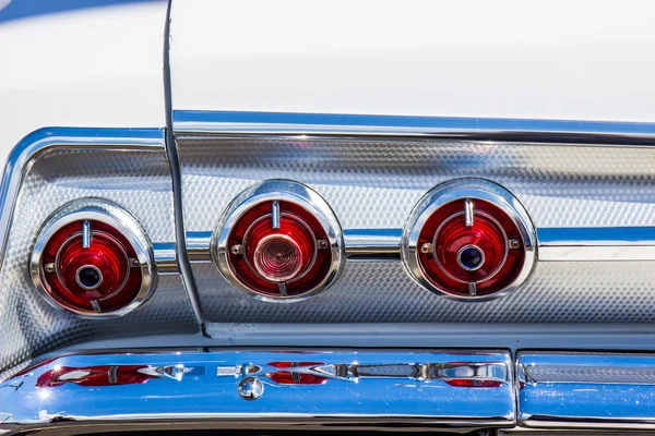 Vintage świateł samochodowych — Zdjęcie stockowe