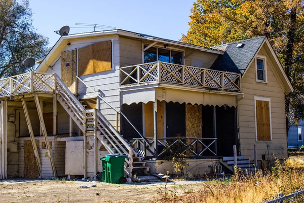 Vacant Home Lost To Foreclosure — Stock Photo, Image