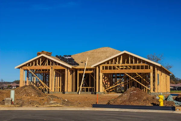 Marco de madera de la nueva casa — Foto de Stock