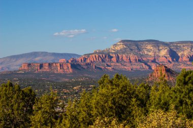 Red Rock Dağları ile yüksek çöl Vadi Manzaralı yayla