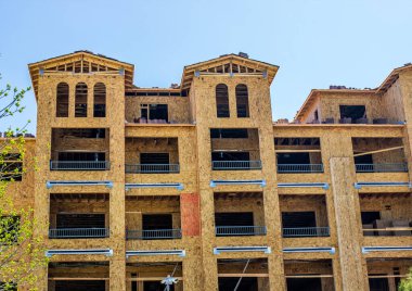 Yepyeni Çok Katlı Konut İnşaat Altında