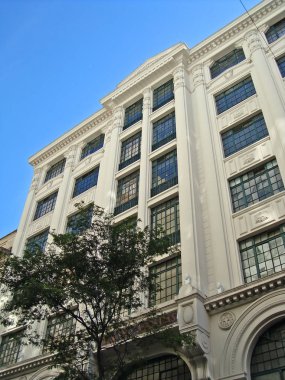 Süslü tarihi binalar