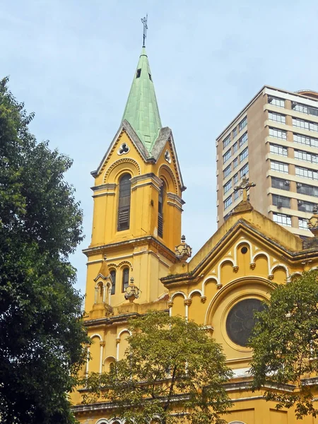 Žlutý kostel v Sao Paulu — Stock fotografie