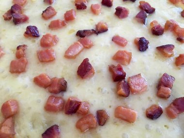 peynir ve domuz pastırması