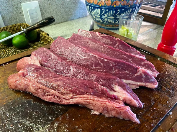 Red Raw Steak Sirloin Wooden Cutting Board — 스톡 사진