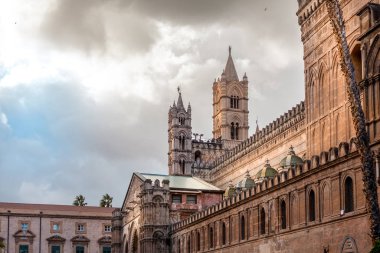 Palermo Katedrali, ana kule ve bazilika, Palermo, Sicilya, İtalya