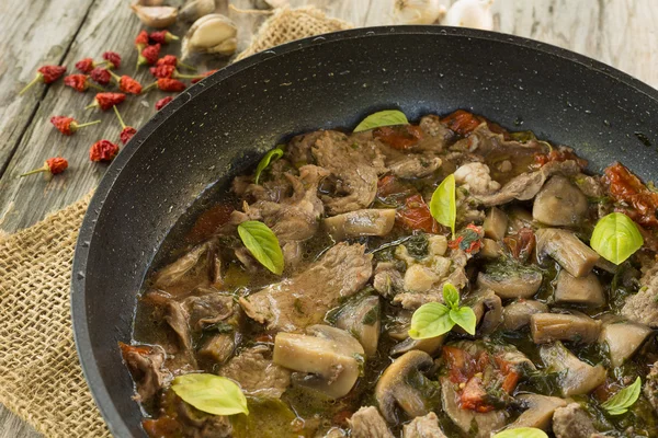 Meat and mushroom stew — ストック写真