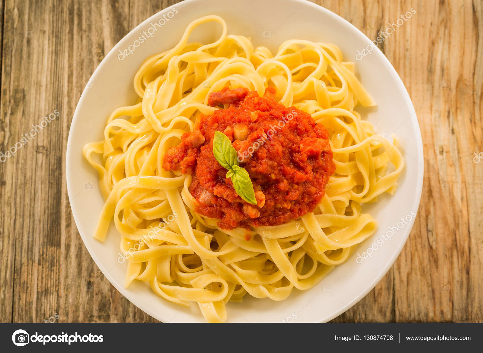 Baharatlı Tavuk Soslu Tagliatelle Tarifi Baharatlı Tavuk Soslu Tagliatelle Tarifi
