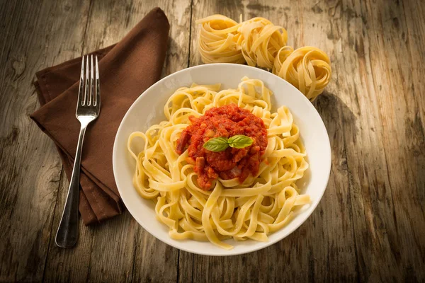 Tagliatelle Amatriciana, Italian Pasta — Stockfoto