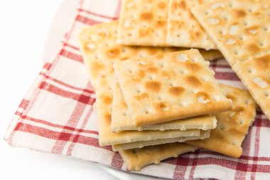 Tuzlu Kepekli kraker, aperatif yiyecek