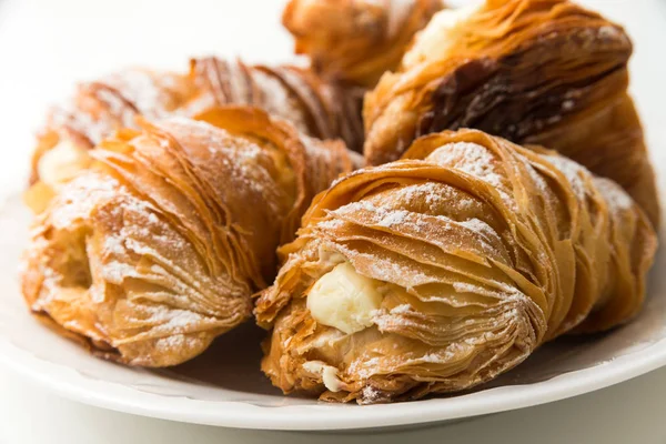 Sfogliatelle, Neapolitan Dessert — Stockfoto