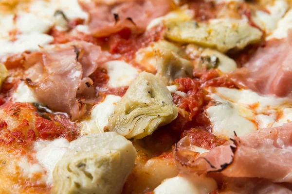 Homemade Pizza Artichokes Baked Ham — Stock Photo, Image