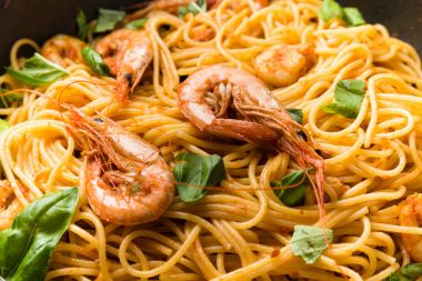 Karides spagetti makarna