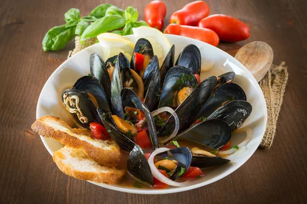 Hidangan Mussel Mediterania — Stok Foto