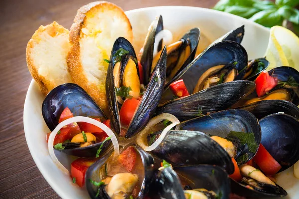 Mediterranean Mussels dish — Stock Photo, Image