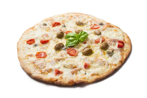 Italian Pizza with mozzarella, onion, tomatoes, olives and oregano — Stock Photo, Image
