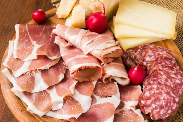 Dish Italian Salami Ham Cheeses — Stock Photo, Image