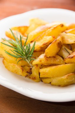 Rosemary, Akdeniz mutfağı ile patates kızartma 