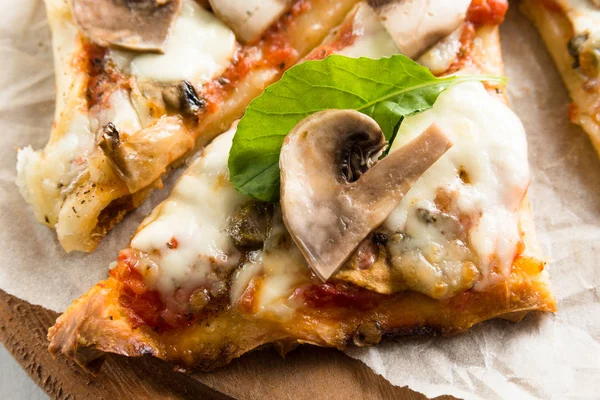 Fatias Pizza Cogumelos — Fotografia de Stock