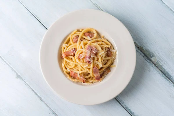 Bucatini Allá Gricia Receta Típica Pasta Italiana Con Guanciale Pecorino — Foto de Stock